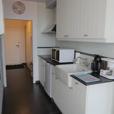 Apartment In For 4 Persons, Cleaning Included Nieuwpoort