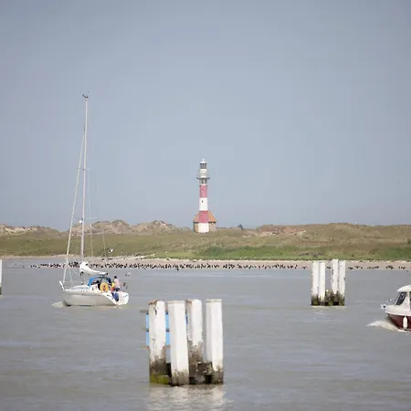 In Near The Beach, Cleaning Included * Nieuwpoort