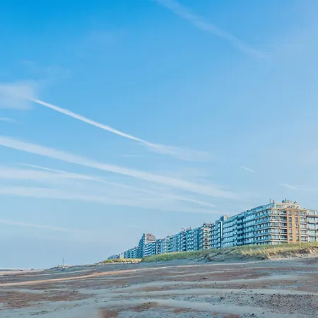 In Near The Beach, Cleaning Included Lägenhet