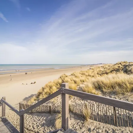 In Near The Beach, Cleaning Included * Nieuwpoort